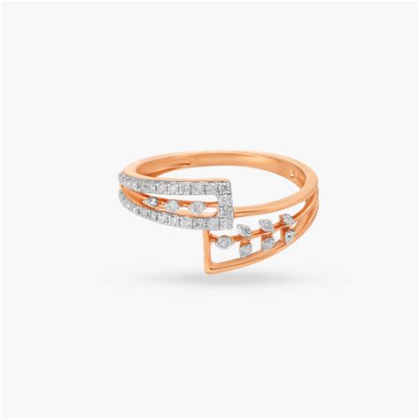 Radiant Lattice Diamond Finger Ring