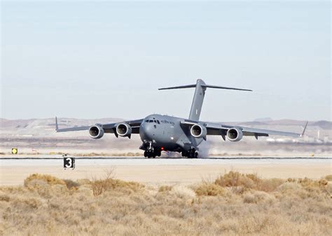 IAF's C-17 Globemaster III Flown To The U.S. Edwards Air Force Base For ...
