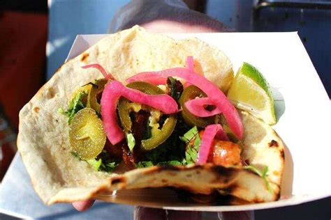 9 Food Festivals In Chicago For All The Foodies Out There!