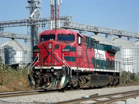 SS Narrow Font K3LA 2000s For the FXE AC4400CW - Train Sim Community