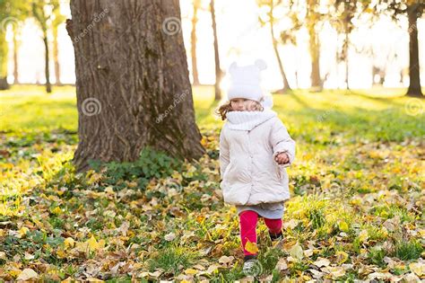 Running Girl 的图像结果