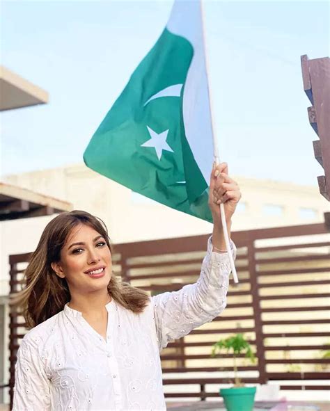 Pictures of Pakistani actress Mehwish Hayat go viral after she got ...