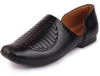 Ethnic Footwear for men - Buy Ethnic Shoes @ Upto 65% Off | तेज डिलिवरी
