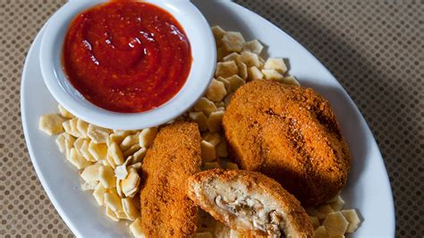 Hungry Pelican Restaurant