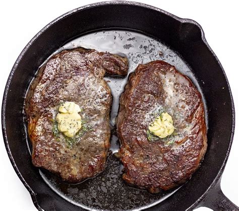 How To Cook Chuck Steak - Tender & Juicy