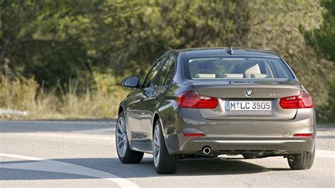 BMW 3 Series 320d Exterior Car Photos - Overdrive