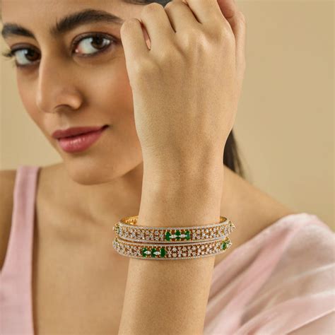 Bridal Bangle Designs | Finest Bridal Bangles Collections