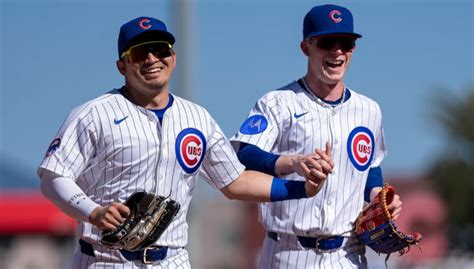 Top 3 tallest players of the Chicago Cubs
