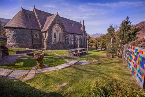 ST CURIG'S CHURCH (Capel Curig) - B&B Reviews, Photos, Rate Comparison ...