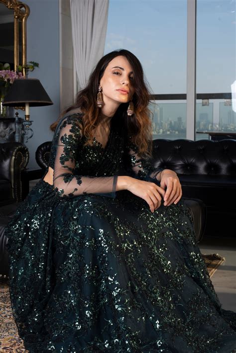 Floral Creeper Lehanga – Monisha Jaising