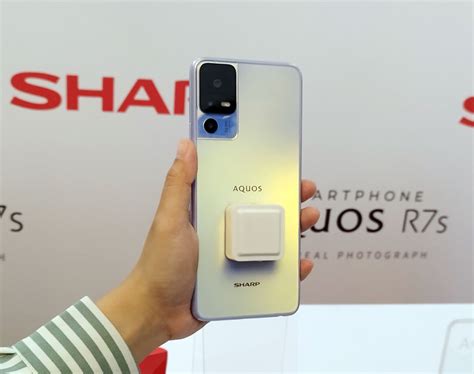 SHARP AQUOS R7s Dengan Sensor Kamera 1 Inchi, Ini Spesifikasi Dan Harganya