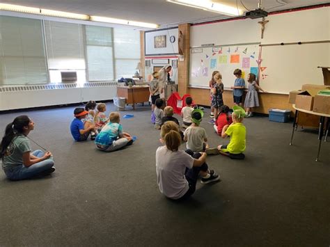 Divine Redeemer Catholic Church