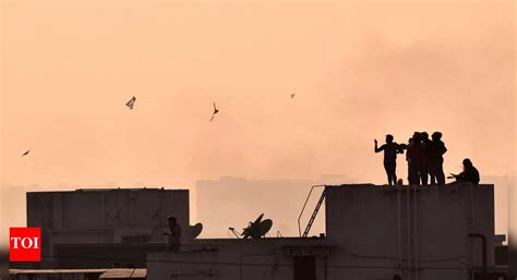 Gujarat: Over 400 injured by kite-flying incidents during Uttarayan ...