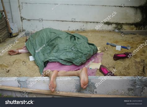 184 Dead Women Lay Down Images, Stock Photos & Vectors | Shutterstock