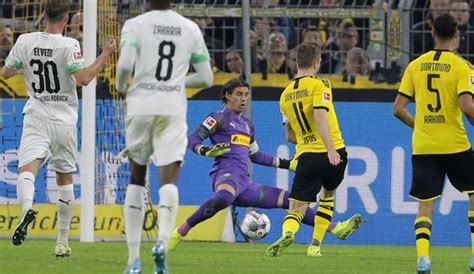 Bundesliga: BVB (Borussia Dortmund) gegen Borussia Mönchengladbach im ...