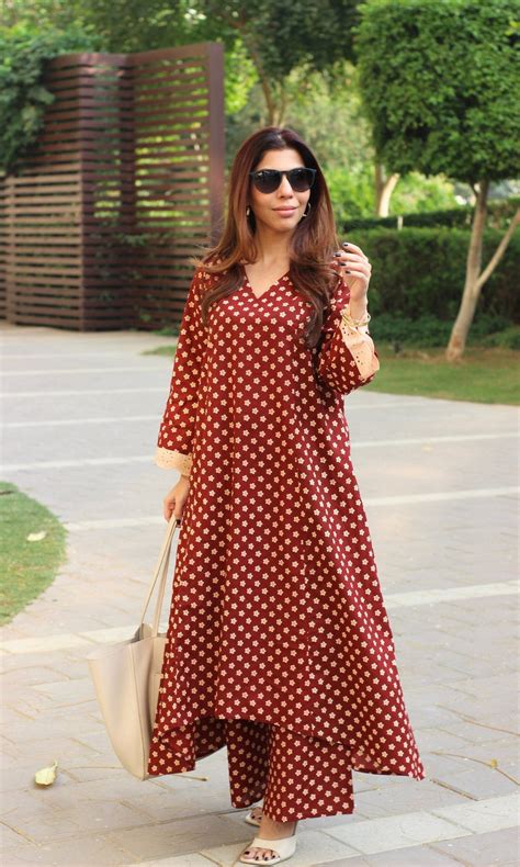 Cotton Red Flower Print High Low Kurta & Palazzo – Baareeki