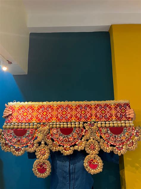 IBHI's AMBAJI TORAN: Classic Pink & Orange Navratna Patola