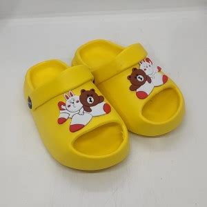 Trend Zone Boys & Girls Slip-on Clogs Price in India - Buy Trend Zone ...