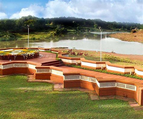 Yashwantrao Chavan Center - Preeti Sangam, Karad (Memorial)