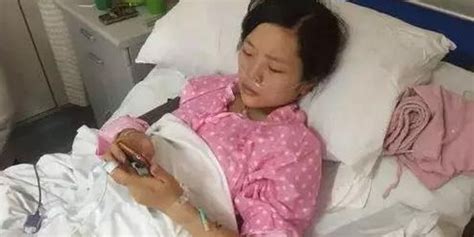 泪奔！癌症妈妈冒死产女录下25年生日祝福_手机新浪网