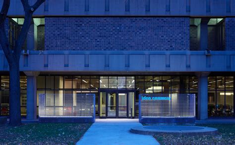 UIC, Richard J. Daley Library IDEA Commons · Sites · Open House Chicago