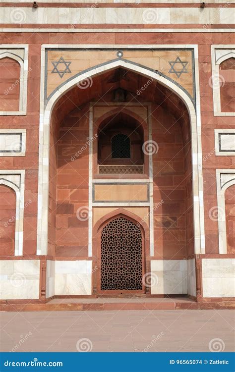 Humayuns Tomb, Delhi stock photo. Image of detail, holy - 96565074