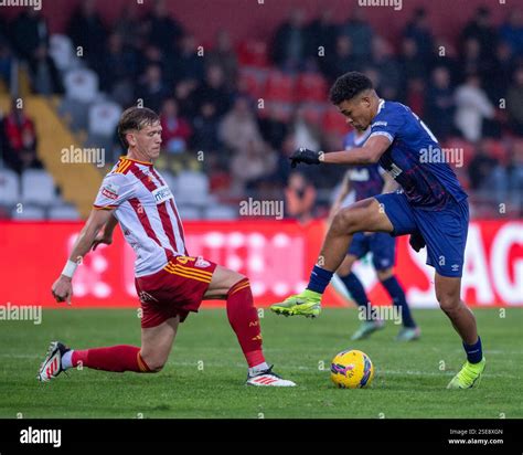 Vila Das Aves, Guimaraes, Portugal. 8th Feb, 2025. DIOGO CALILA from ...