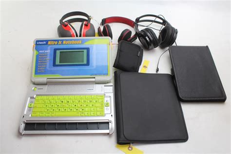 Rezultat imagine pentru Vtech Nitro Web Notebook