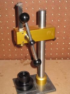 Homemade Reloading Press Stand 的图像结果