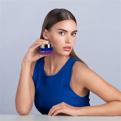 Triple Action Moisturiser – Viah Beauty