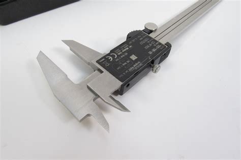 Mitutoyo 500-196-30 CD-6'' ASX Digital Caliper - Untested See Description