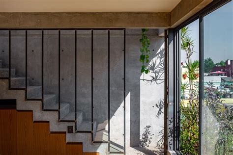 Staircase Concrete Tread Design Photos and Ideas - Dwell