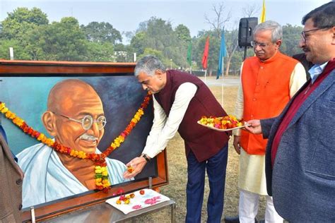 Dean, COVSc & AH paying tribute to Father of the Nation on the occasion ...