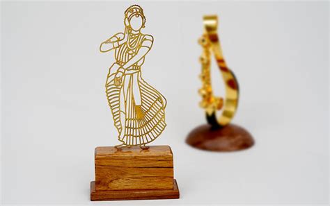 Buy KUCHIPUDI | Dance Souvenir Online Indic Inspirations
