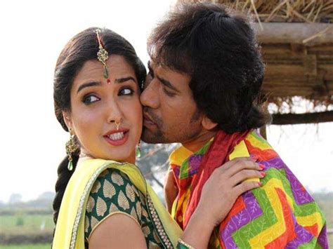 Nirahua Hindustani is a hit! | Bhojpuri Movie News - Times of India