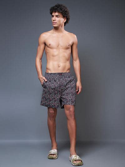 Essa Men Shorts – ESSA GARMENTS