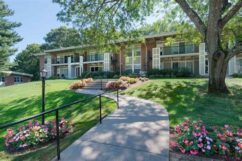 The Commons at Windsor Gardens Apartments in Norwood, MA