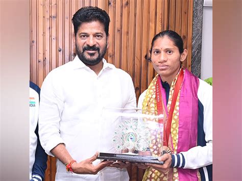 Telangana CM Revanth Reddy felicitates Paralympic bronze medalist ...