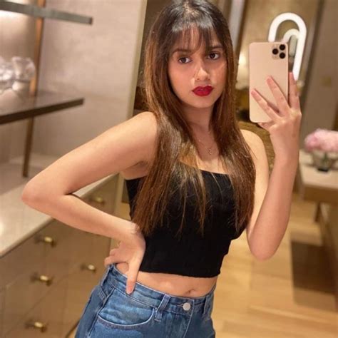5 tempting pics of Jannat Zubair Rahmani that will make your heart skip ...