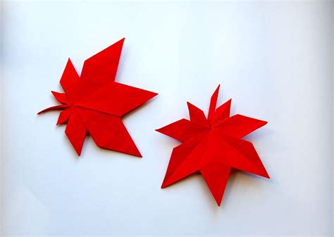 Japanese Maple Leaves | Origami maple leaf, Origami and quilling ...