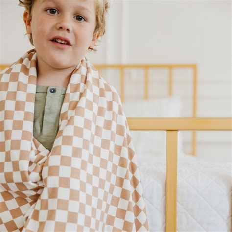 Three-Layer Quilt - Vance – Copper Pearl