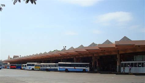 5 Best Bus Stands of India - lifeberrys.com