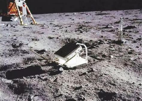 阿波罗登月舱如何重返地球？揭秘阿波罗登月舱发动机的奥秘_腾讯新闻