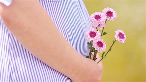 tips ibu hamil 9 bulan agar persalinan lancar