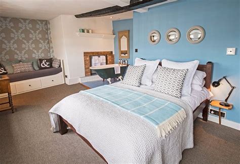 GEORGE AND DRAGON (Devizes, Wiltshire) - B&B Reviews, Photos, Rate ...