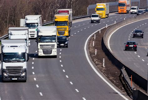 „Es braucht sichere Parkmöglichkeiten für Lkw-Fahrer!“ - UnserTirol24
