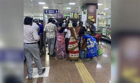 Commotion at Central Metro station after few commuters carried ...