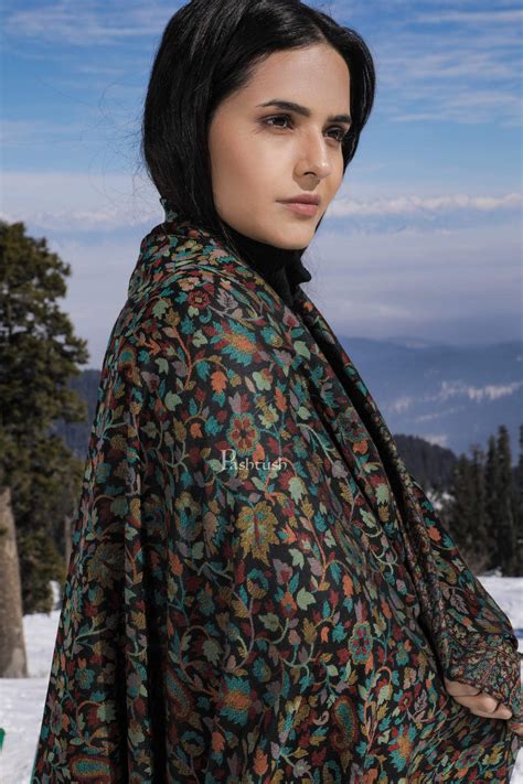 Pashtush Womens Fine Wool Ethnic Weave Shawl, Soft And Warm – Pashtush ...