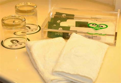 PANDA HOTEL (Hong Kong) - Hotel Reviews, Photos, Rate Comparison ...