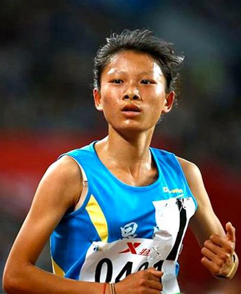 长跑女神张德顺夺得全国田径10000米冠军，甜美长相惊艳众人-潮牌体育
